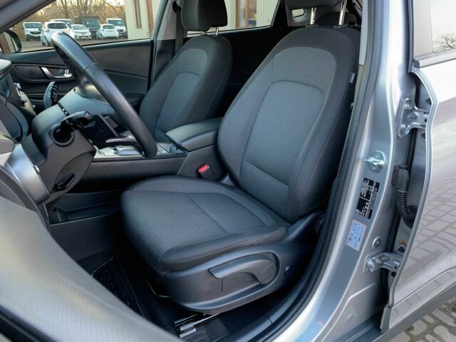 Сірий Хендай Інша, об'ємом двигуна 0 л та пробігом 35 тис. км за 17999 $, фото 11 на Automoto.ua