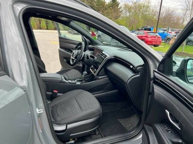 Сірий Хендай Інша, об'ємом двигуна 2.5 л та пробігом 14 тис. км за 12900 $, фото 14 на Automoto.ua