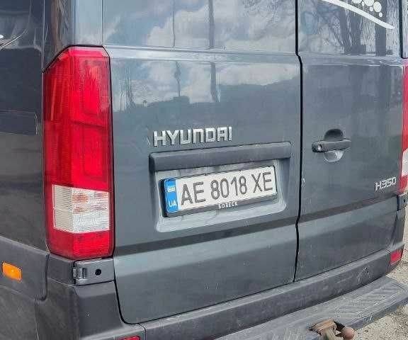 Серый Хендай Другая, объемом двигателя 2.5 л и пробегом 103 тыс. км за 20000 $, фото 3 на Automoto.ua