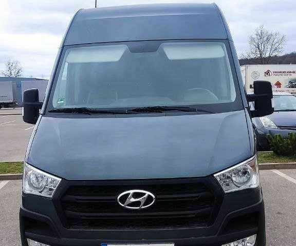 Серый Хендай Другая, объемом двигателя 2.5 л и пробегом 103 тыс. км за 20000 $, фото 2 на Automoto.ua