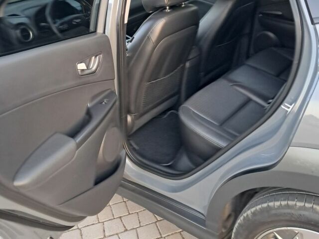 Серый Хендай Другая, объемом двигателя 0 л и пробегом 70 тыс. км за 17999 $, фото 17 на Automoto.ua