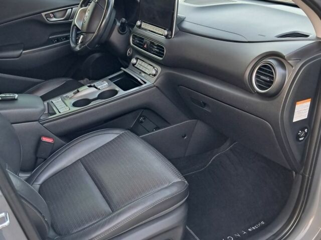 Серый Хендай Другая, объемом двигателя 0 л и пробегом 70 тыс. км за 17999 $, фото 15 на Automoto.ua