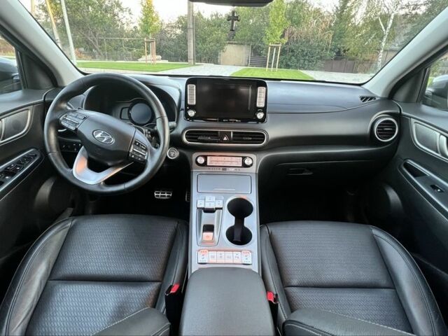 Серый Хендай Другая, объемом двигателя 0 л и пробегом 123 тыс. км за 17999 $, фото 6 на Automoto.ua