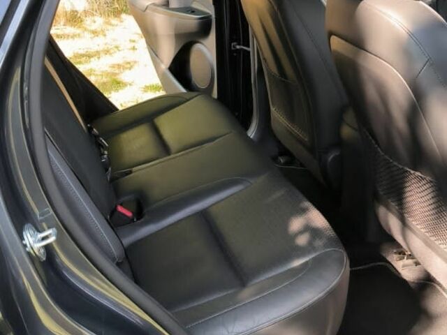 Серый Хендай Другая, объемом двигателя 0 л и пробегом 150 тыс. км за 15000 $, фото 3 на Automoto.ua