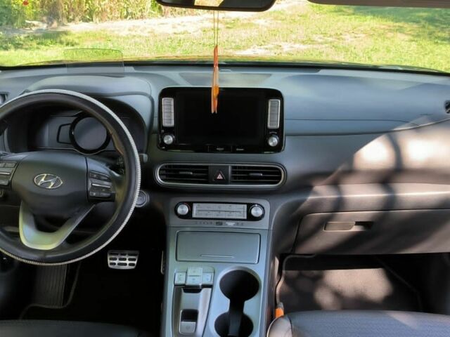 Серый Хендай Другая, объемом двигателя 0 л и пробегом 150 тыс. км за 16500 $, фото 6 на Automoto.ua