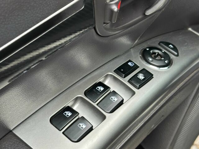 Серый Хендай Другая, объемом двигателя 2.2 л и пробегом 269 тыс. км за 12300 $, фото 15 на Automoto.ua