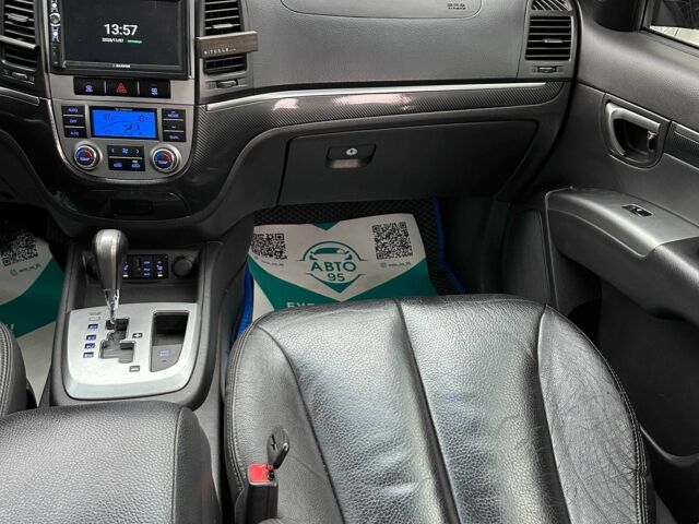 Серый Хендай Другая, объемом двигателя 2.2 л и пробегом 269 тыс. км за 12300 $, фото 9 на Automoto.ua