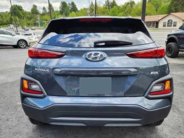 Серый Хендай Другая, объемом двигателя 2 л и пробегом 32 тыс. км за 13500 $, фото 5 на Automoto.ua