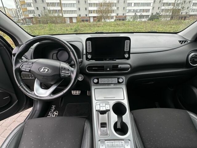 Сірий Хендай Інша, об'ємом двигуна 0 л та пробігом 119 тис. км за 16600 $, фото 6 на Automoto.ua