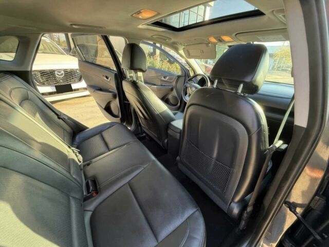 Серый Хендай Другая, объемом двигателя 1.6 л и пробегом 49 тыс. км за 13500 $, фото 12 на Automoto.ua