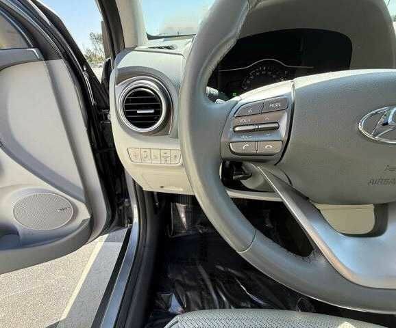 Сірий Хендай Інша, об'ємом двигуна 0 л та пробігом 35 тис. км за 11000 $, фото 9 на Automoto.ua