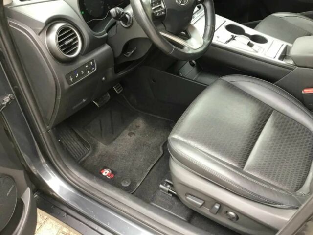 Серый Хендай Другая, объемом двигателя 0 л и пробегом 47 тыс. км за 25000 $, фото 9 на Automoto.ua