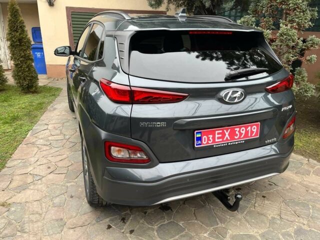 Серый Хендай Другая, объемом двигателя 0 л и пробегом 80 тыс. км за 18900 $, фото 10 на Automoto.ua