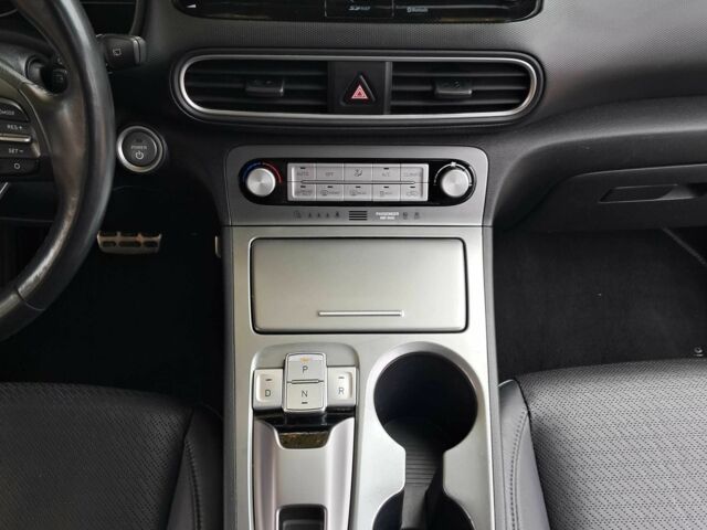 Серый Хендай Другая, объемом двигателя 0 л и пробегом 150 тыс. км за 17500 $, фото 11 на Automoto.ua