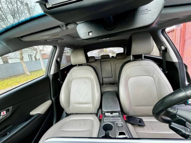 Серый Хендай Другая, объемом двигателя 0 л и пробегом 83 тыс. км за 17400 $, фото 3 на Automoto.ua