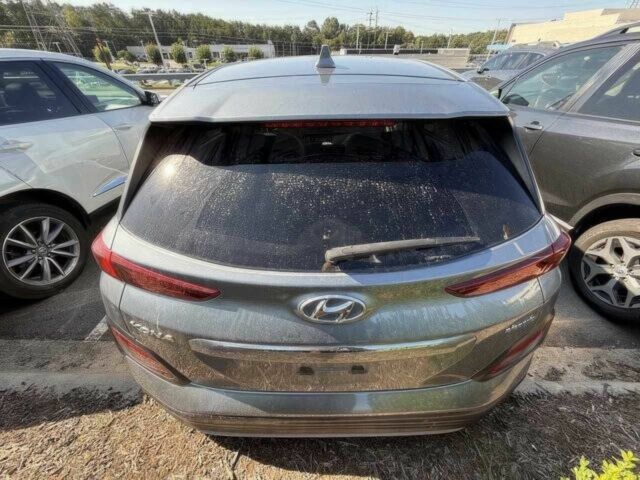 Сірий Хендай Інша, об'ємом двигуна 0 л та пробігом 35 тис. км за 11000 $, фото 3 на Automoto.ua