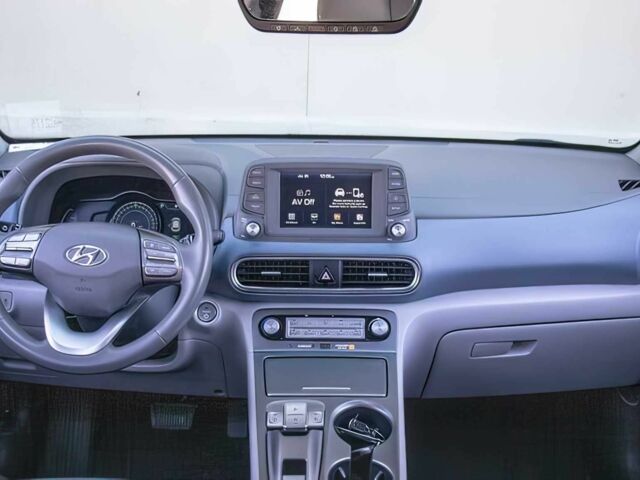 Сірий Хендай Інша, об'ємом двигуна 0 л та пробігом 48 тис. км за 10000 $, фото 8 на Automoto.ua