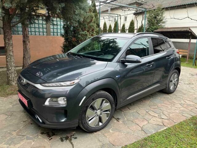 Серый Хендай Другая, объемом двигателя 0 л и пробегом 80 тыс. км за 18900 $, фото 12 на Automoto.ua