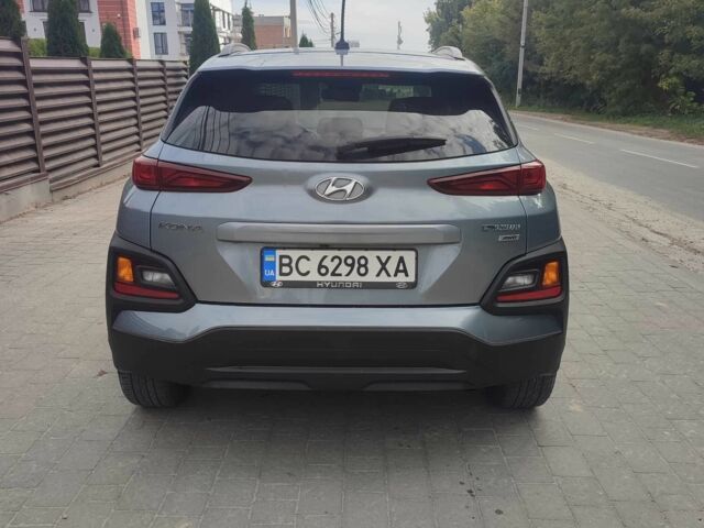 Серый Хендай Другая, объемом двигателя 2 л и пробегом 112 тыс. км за 14200 $, фото 6 на Automoto.ua