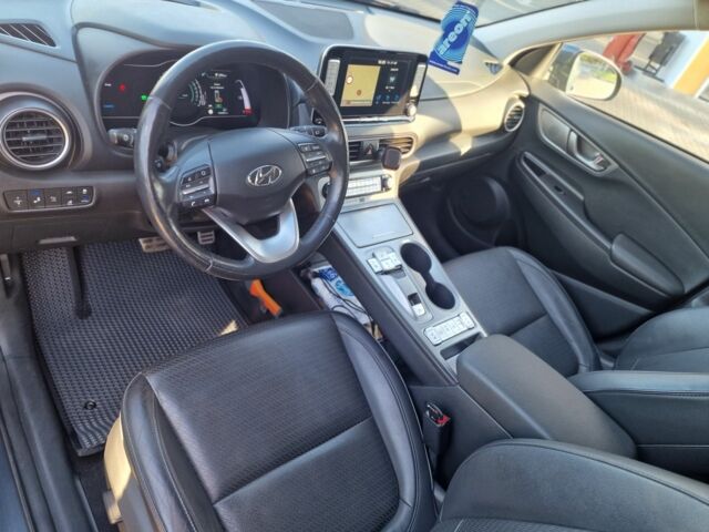 Серый Хендай Другая, объемом двигателя 0 л и пробегом 67 тыс. км за 19500 $, фото 8 на Automoto.ua