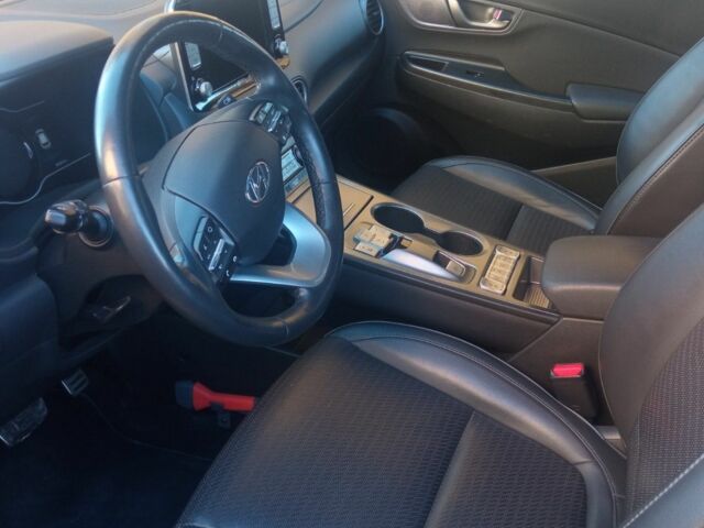 Серый Хендай Другая, объемом двигателя 0 л и пробегом 150 тыс. км за 18650 $, фото 5 на Automoto.ua