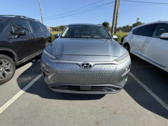 Сірий Хендай Інша, об'ємом двигуна 0 л та пробігом 35 тис. км за 11000 $, фото 1 на Automoto.ua