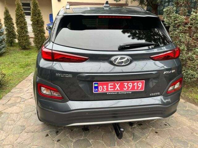 Серый Хендай Другая, объемом двигателя 0 л и пробегом 80 тыс. км за 18900 $, фото 6 на Automoto.ua