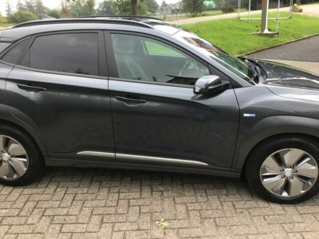 Серый Хендай Другая, объемом двигателя 0 л и пробегом 47 тыс. км за 25000 $, фото 6 на Automoto.ua