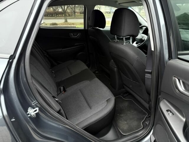 Сірий Хендай Інша, об'ємом двигуна 0 л та пробігом 69 тис. км за 15200 $, фото 17 на Automoto.ua