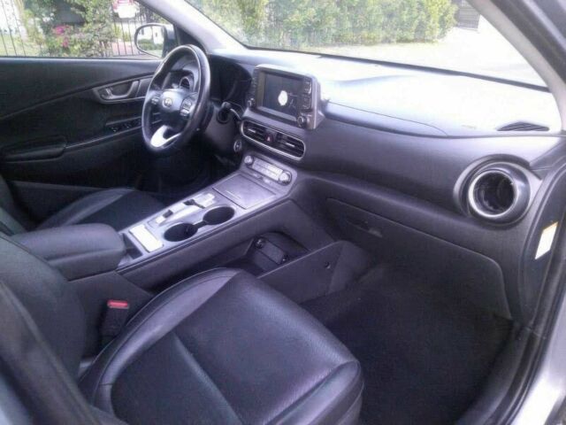 Серый Хендай Другая, объемом двигателя 0 л и пробегом 47 тыс. км за 4500 $, фото 9 на Automoto.ua