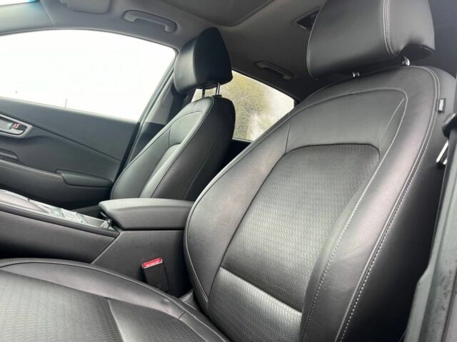 Серый Хендай Другая, объемом двигателя 0 л и пробегом 134 тыс. км за 17500 $, фото 1 на Automoto.ua