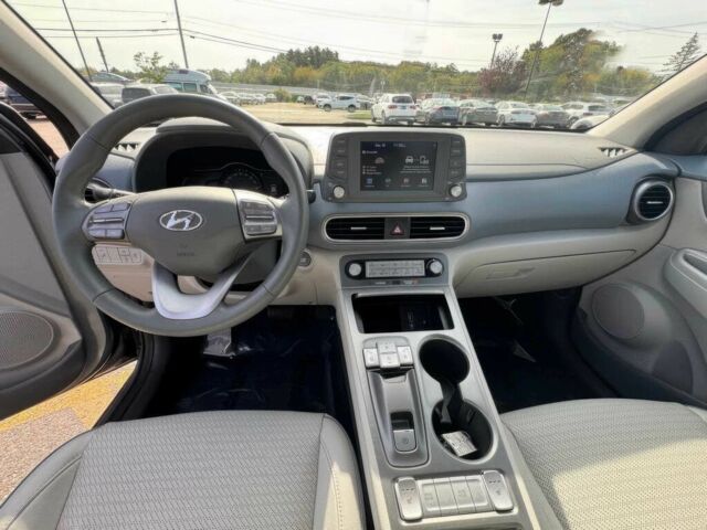 Серый Хендай Другая, объемом двигателя 0 л и пробегом 43 тыс. км за 4500 $, фото 7 на Automoto.ua