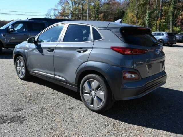 Серый Хендай Другая, объемом двигателя 0 л и пробегом 32 тыс. км за 14600 $, фото 7 на Automoto.ua