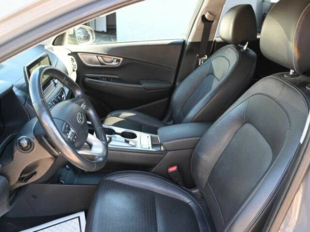 Серый Хендай Другая, объемом двигателя 0 л и пробегом 31 тыс. км за 8100 $, фото 6 на Automoto.ua