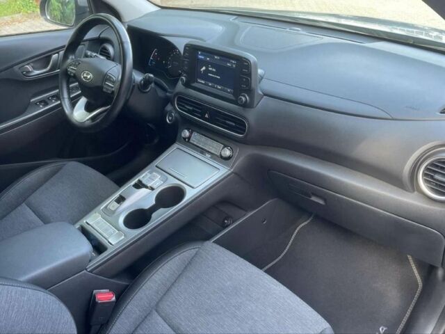 Серый Хендай Другая, объемом двигателя 0 л и пробегом 68 тыс. км за 11200 $, фото 9 на Automoto.ua