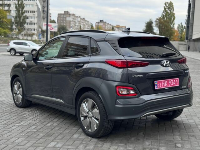 Серый Хендай Другая, объемом двигателя 0 л и пробегом 88 тыс. км за 18700 $, фото 5 на Automoto.ua