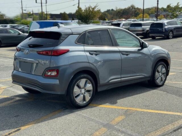 Серый Хендай Другая, объемом двигателя 0 л и пробегом 43 тыс. км за 4500 $, фото 6 на Automoto.ua