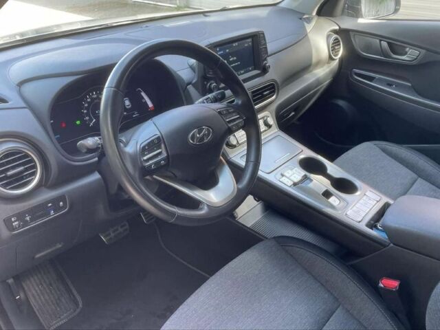 Серый Хендай Другая, объемом двигателя 0 л и пробегом 68 тыс. км за 11200 $, фото 8 на Automoto.ua