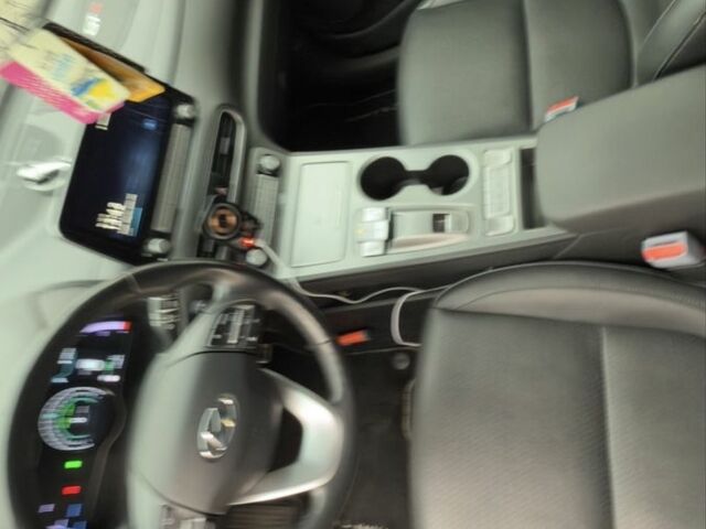 Серый Хендай Другая, объемом двигателя 0 л и пробегом 134 тыс. км за 17500 $, фото 7 на Automoto.ua