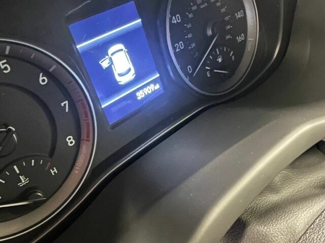 Сірий Хендай Інша, об'ємом двигуна 2 л та пробігом 58 тис. км за 19500 $, фото 5 на Automoto.ua