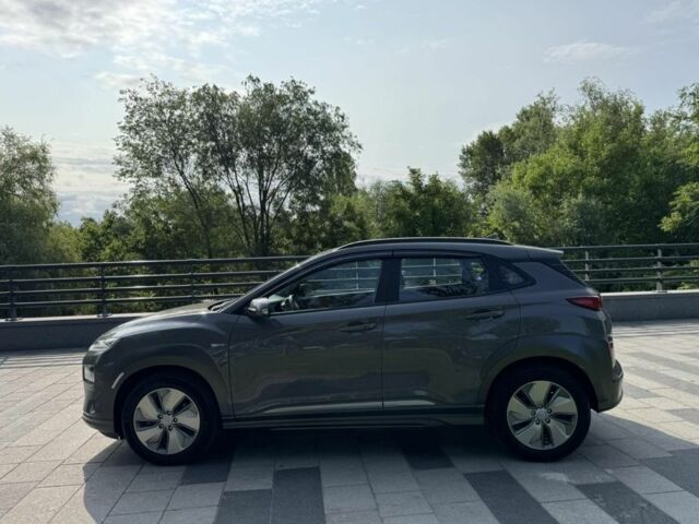 Сірий Хендай Інша, об'ємом двигуна 2 л та пробігом 19 тис. км за 16200 $, фото 5 на Automoto.ua