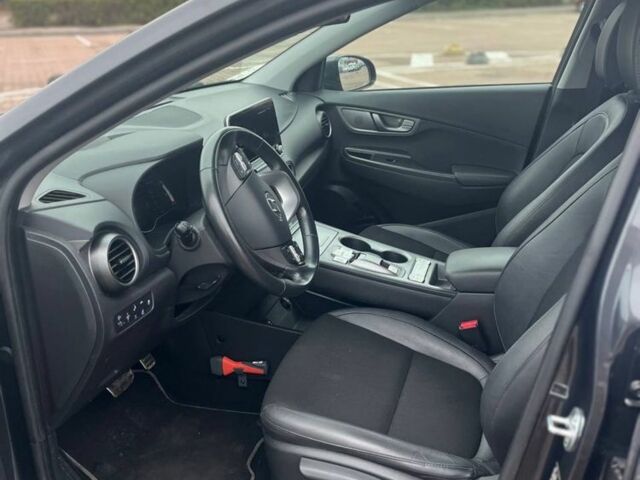 Серый Хендай Другая, объемом двигателя 0 л и пробегом 98 тыс. км за 17700 $, фото 5 на Automoto.ua