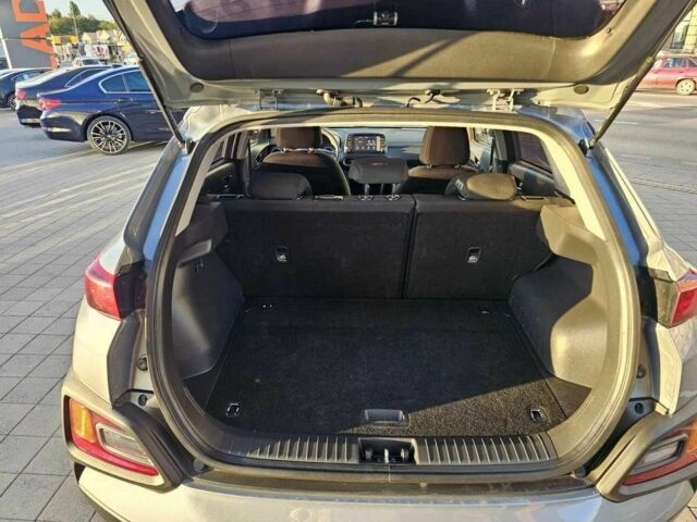 Серый Хендай Другая, объемом двигателя 1.6 л и пробегом 95 тыс. км за 18500 $, фото 11 на Automoto.ua