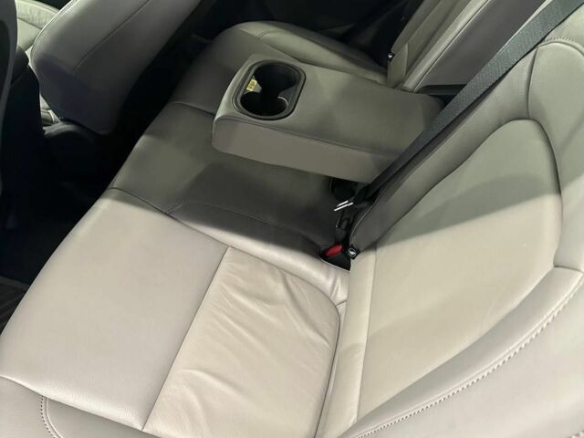 Сірий Хендай Інша, об'ємом двигуна 2 л та пробігом 58 тис. км за 19500 $, фото 6 на Automoto.ua