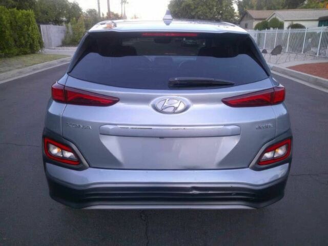 Серый Хендай Другая, объемом двигателя 0 л и пробегом 41 тыс. км за 14500 $, фото 4 на Automoto.ua