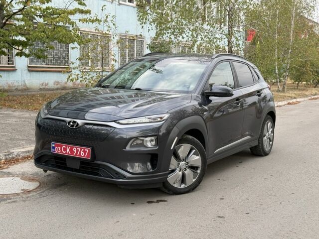 Сірий Хендай Інша, об'ємом двигуна 0 л та пробігом 108 тис. км за 18500 $, фото 2 на Automoto.ua
