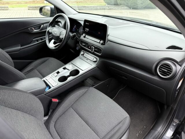 Сірий Хендай Інша, об'ємом двигуна 0 л та пробігом 69 тис. км за 15200 $, фото 16 на Automoto.ua