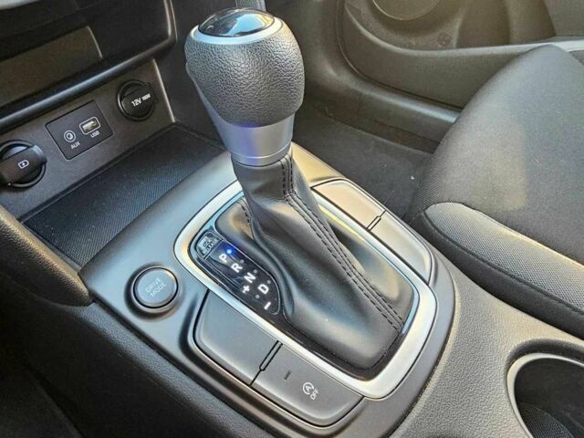 Серый Хендай Другая, объемом двигателя 1.6 л и пробегом 95 тыс. км за 18500 $, фото 7 на Automoto.ua