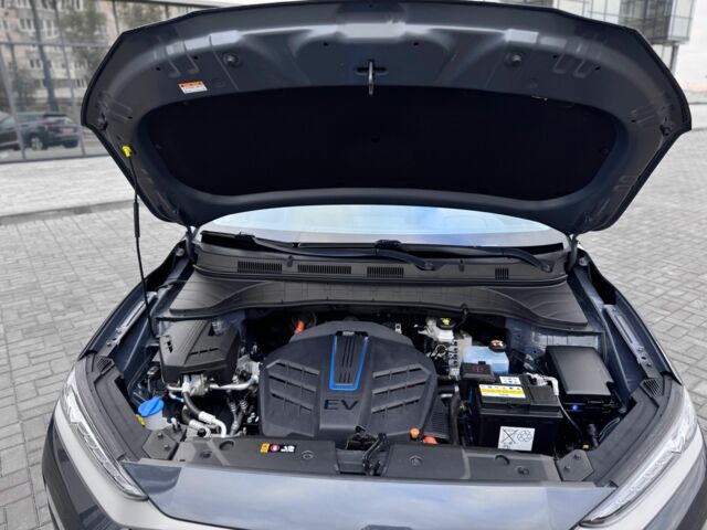 Серый Хендай Другая, объемом двигателя 0 л и пробегом 88 тыс. км за 18700 $, фото 21 на Automoto.ua