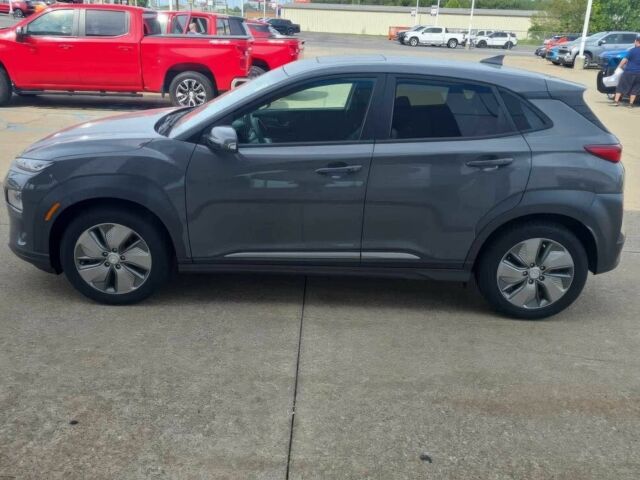 Серый Хендай Другая, объемом двигателя 0 л и пробегом 28 тыс. км за 12000 $, фото 5 на Automoto.ua